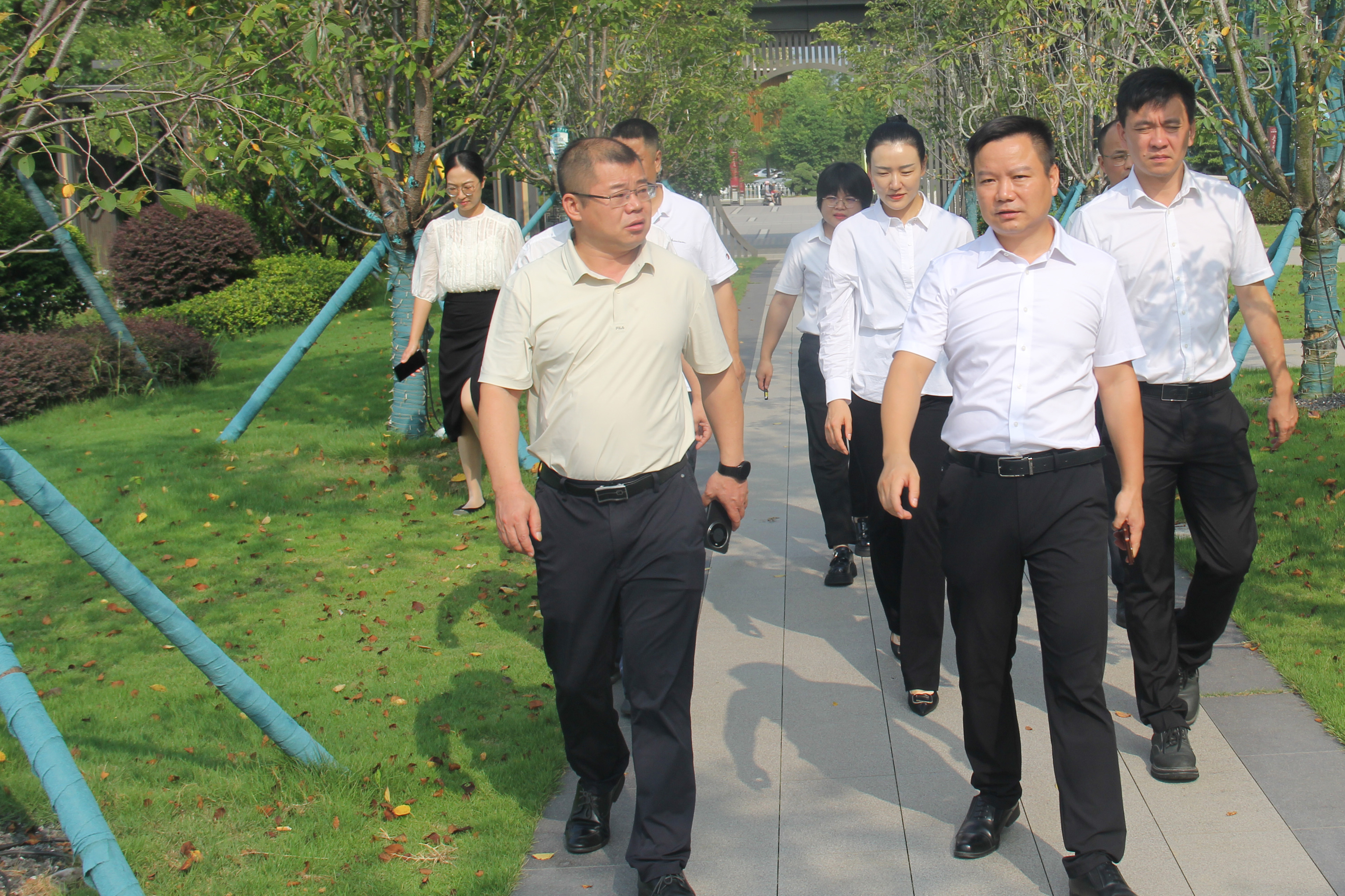 走找想促 | 公司黨委副書(shū)記、副董事長(zhǎng)、總經(jīng)理陽(yáng)繼承帶隊(duì)督導(dǎo)湖南建投·萬(wàn)樓湘璽項(xiàng)目工作