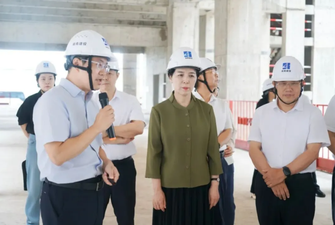 烏蘭帶隊(duì)到湖南建投有關(guān)企業(yè)和項(xiàng)目調(diào)研國(guó)有資產(chǎn)管理情況