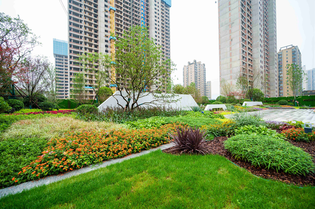 湖南建工地產(chǎn)各項(xiàng)目公司開展三月學(xué)雷鋒活動(dòng)